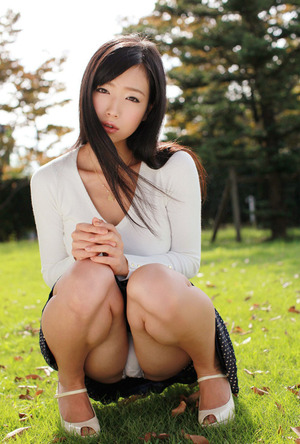 【エロ画像】思わず保存したパンチラ＆パンモロ美尻画像www