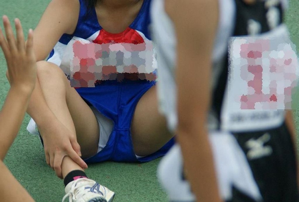 【エロ画像】どうしてもエロい目で見ちゃうユニフォーム姿の女子選手